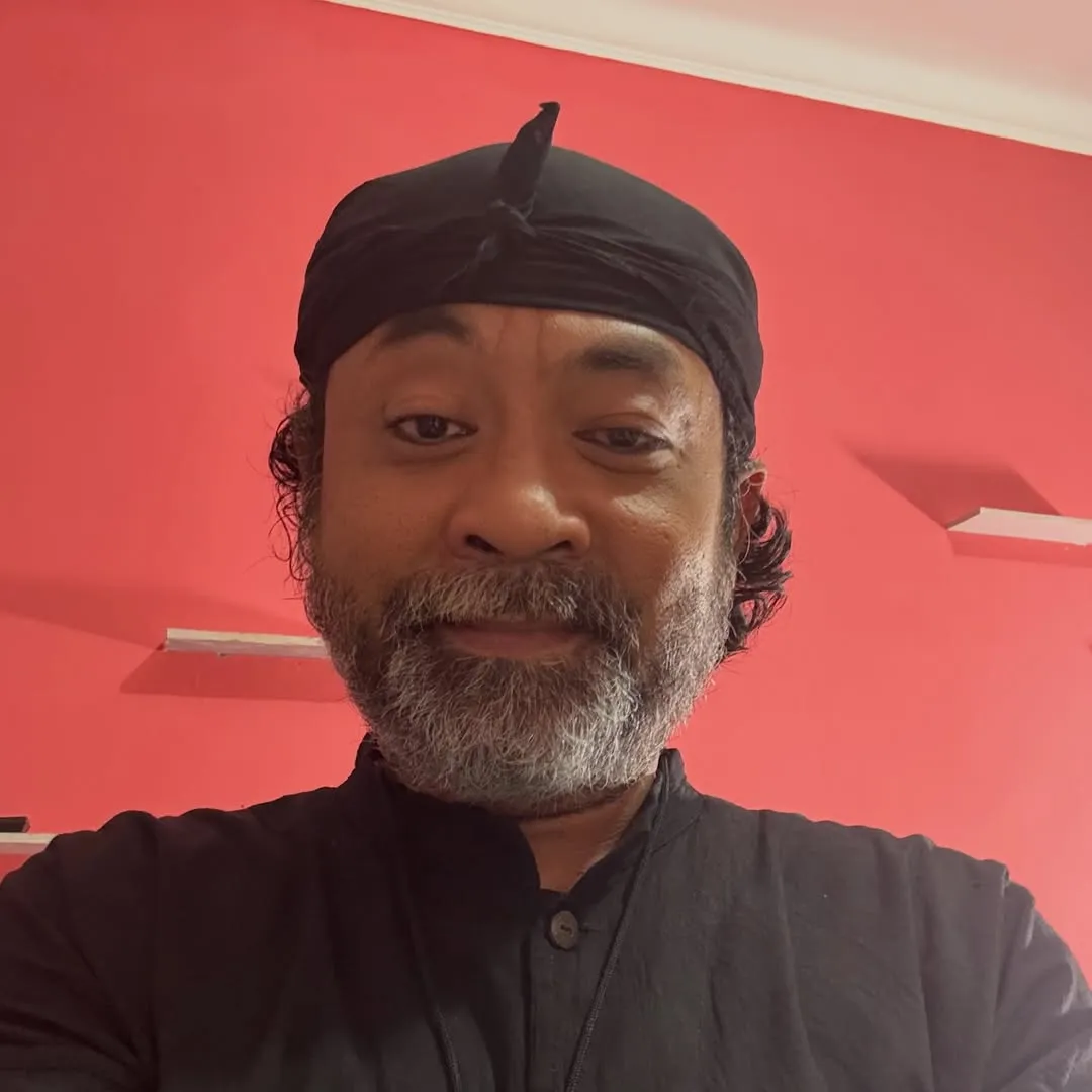  instagram.com/kikinarend)