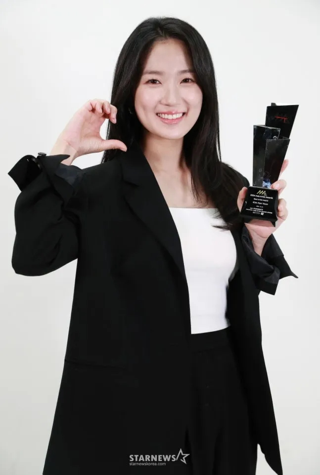 m.entertain.naver.com