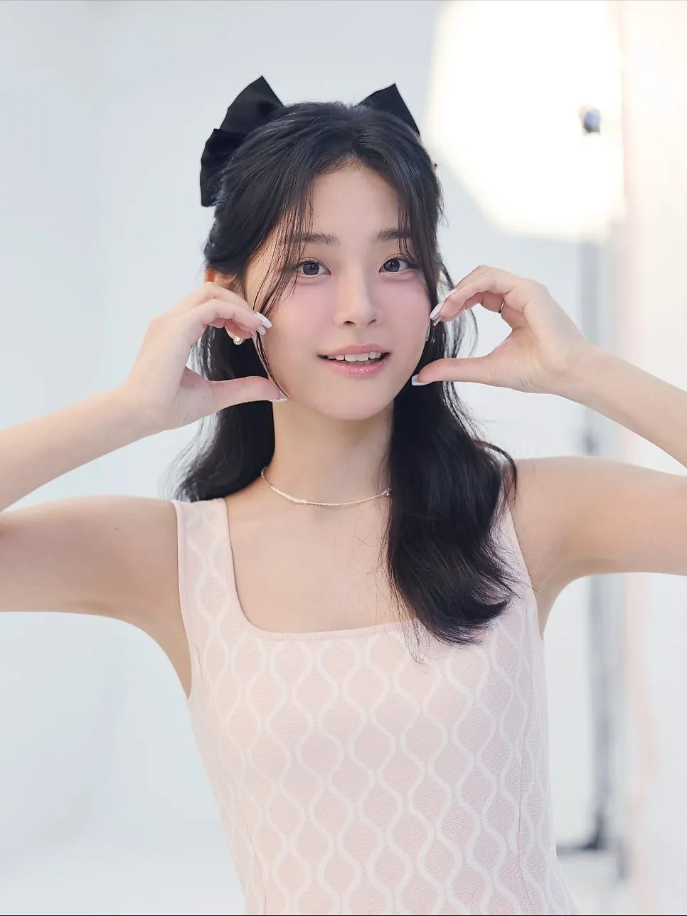 Jung Soo Bin siap mengeksplorasi sisi romantis dalam peran terbarunya (credit:instagram.com/chung.su.bin)