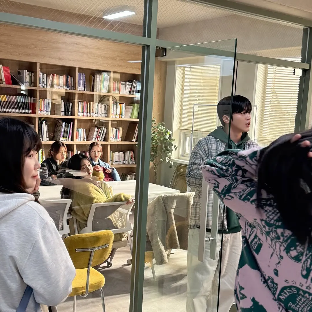 m.entertain.naver.com