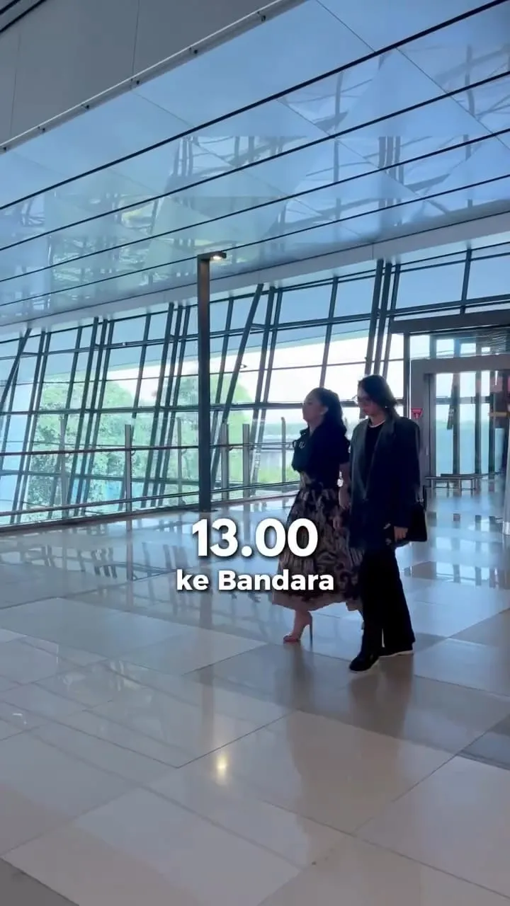 Kris Dayanti berangkat manggung ke Semarang (credit: instagram/krisdayantilemos)