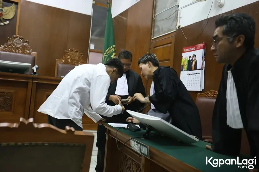 Kronologi Sebagai Pertimbangan