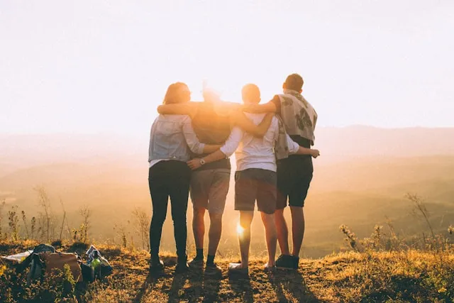 Ungkapan Sapaan dan Interaksi (c) unsplash.com