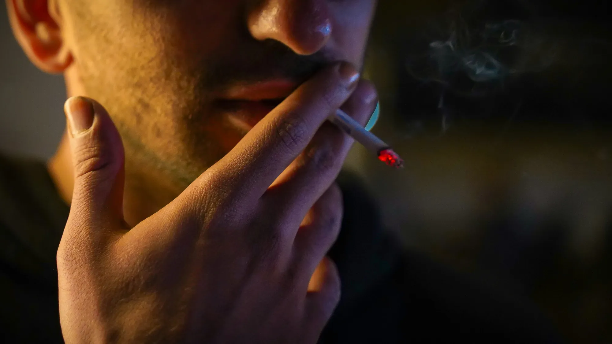 Fungsi Sosial Kata-Kata Rokok Lucu dalam Masyarakat (c) Ilustrasi by unsplash