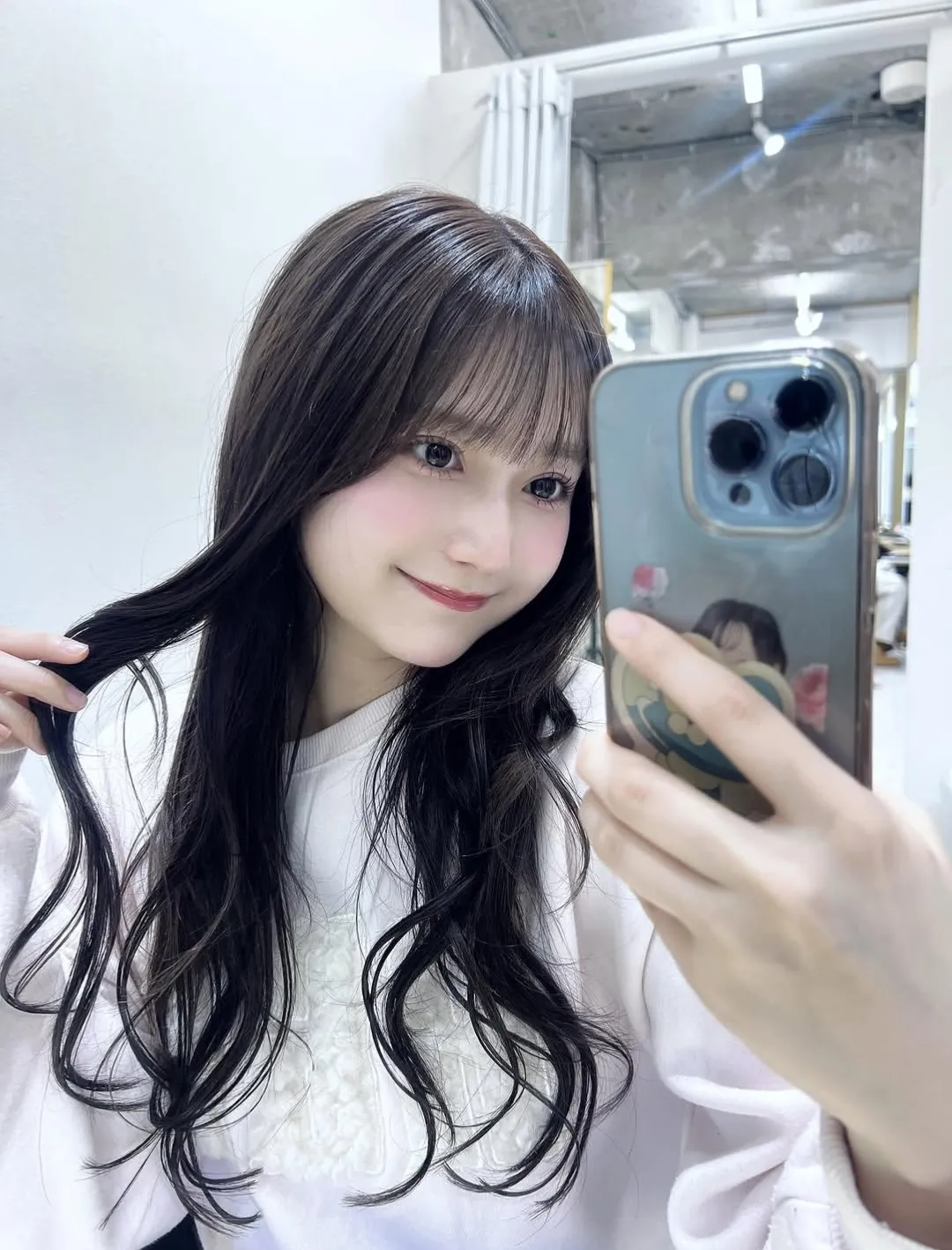 Suzuki menutup perjalanannya dengan penuh rasa terima kasih (credit: Instagram/@kurumi_akb48)