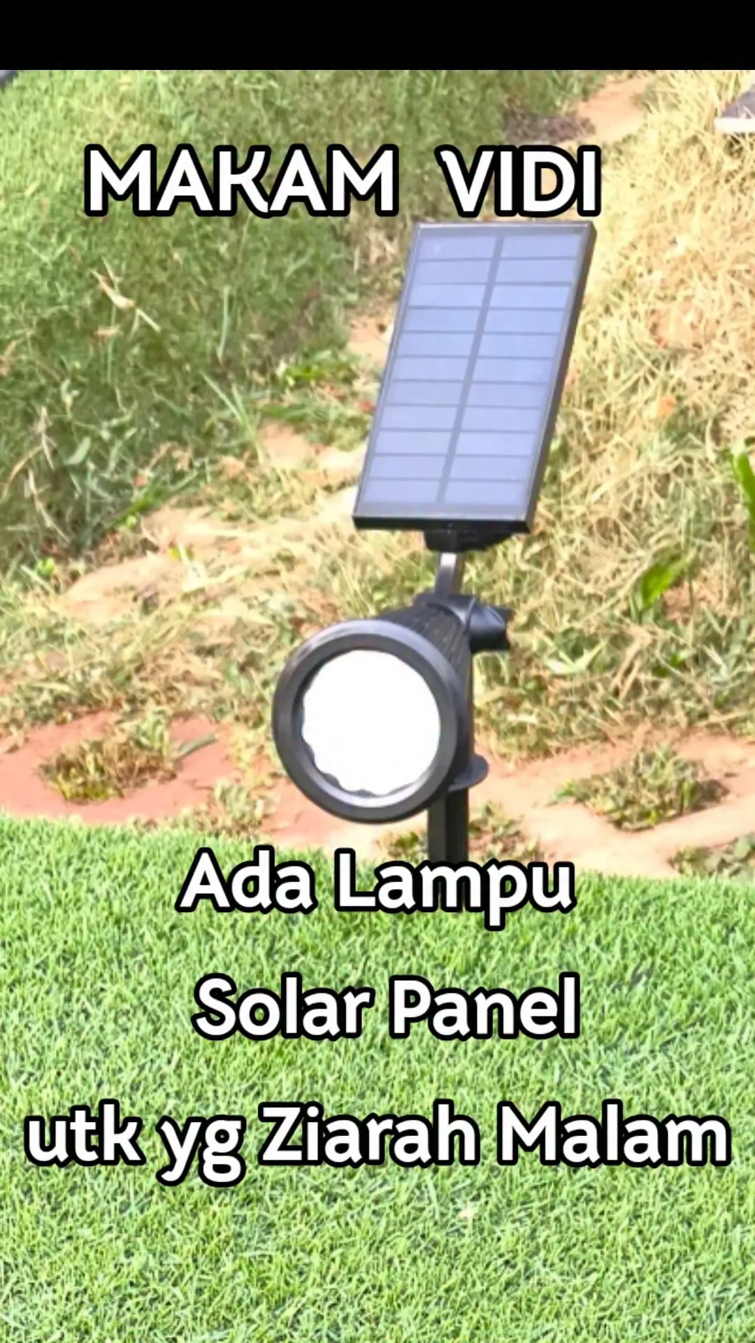 Lampu solar panel di makam Vidi Aldiano (instagram.com/v8harrykiss)