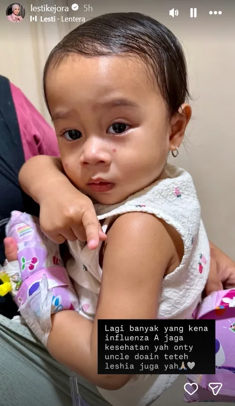 Leshia pakai infus © instagram.com/lestikejora
