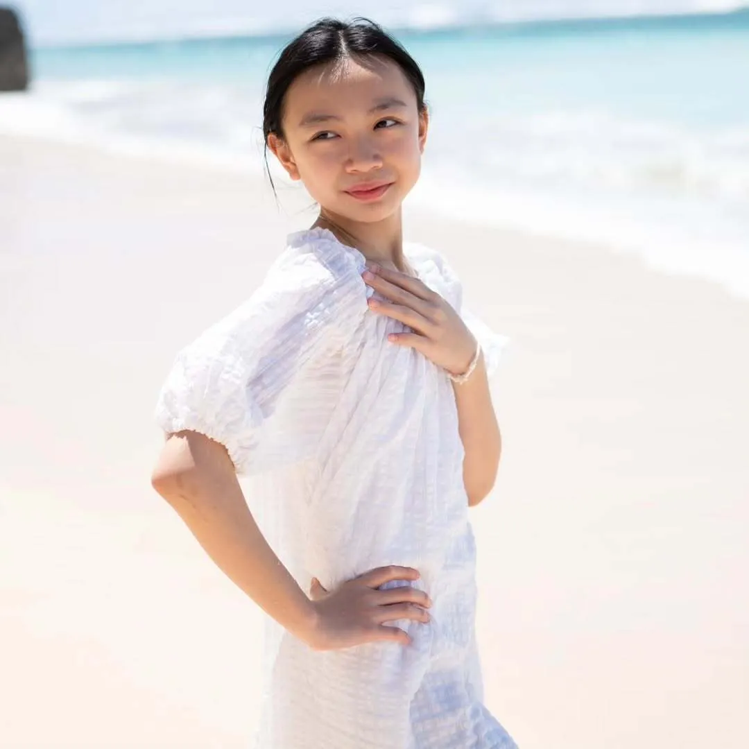 Outfit Mantai Lindee Cremona (cr:instagram.com/lindeecremona)