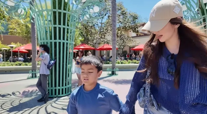 Nia Ramadhani Akhirnya Mengalah dengan Syarat (credit: Youtube.com/Nia Ramadhani Bakrie)