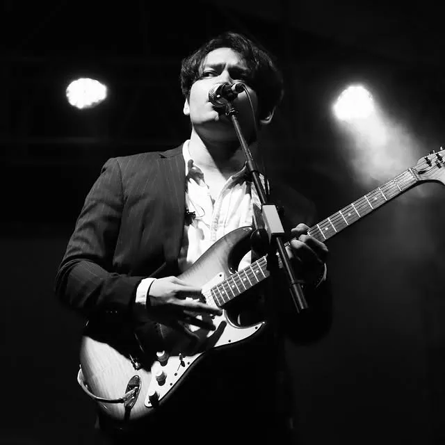 Makna Lagu Cool Enough for You
