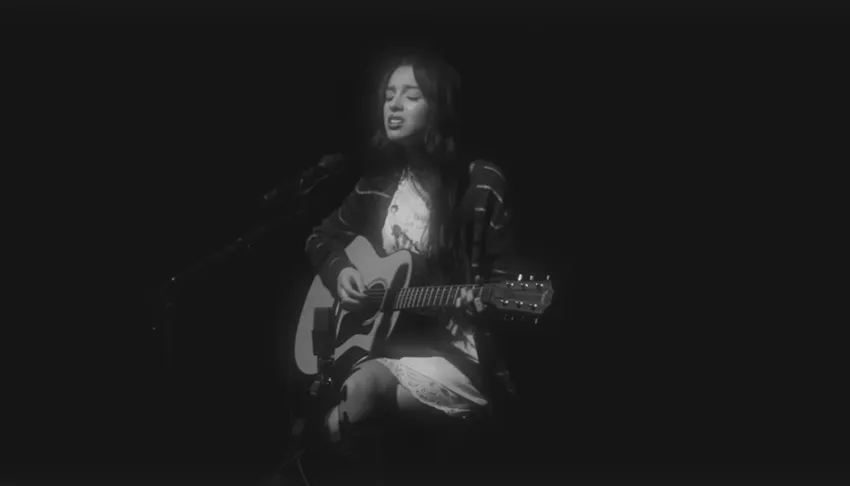 Rasa Tidak Pernah Cukup dan Luka Batin yang Mendalam (credit: Youtube.com/Olivia Rodrigo)