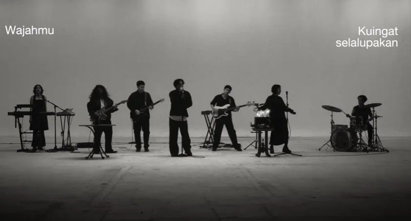 Makna Lagu 'Everything You Are': Pelajaran Penerimaan Diri