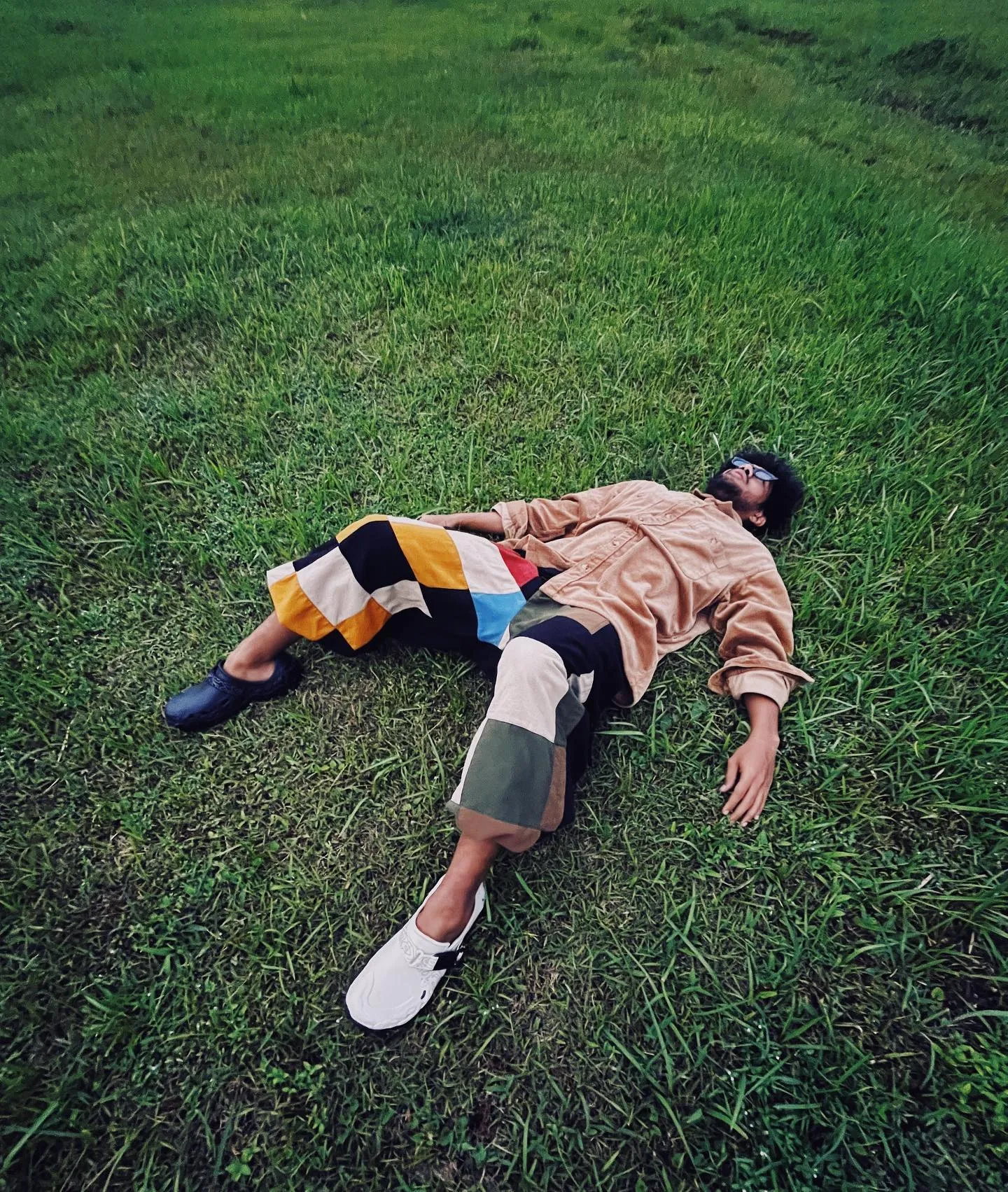 Cinta yang Tulus dan Tidak Tergantikan (credit: Instagram.com/teddyadhitya/)