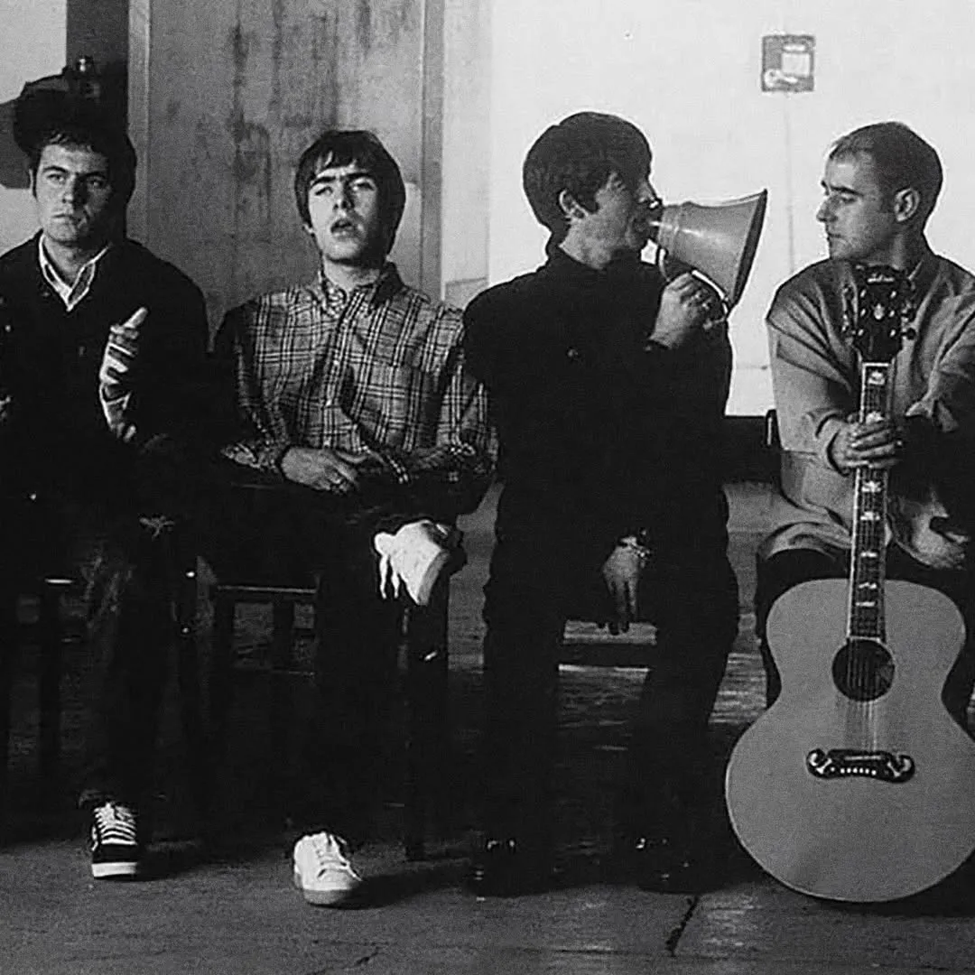 Potret lawas Live Forever Oasis (credit: Instagram.com/oasis/)