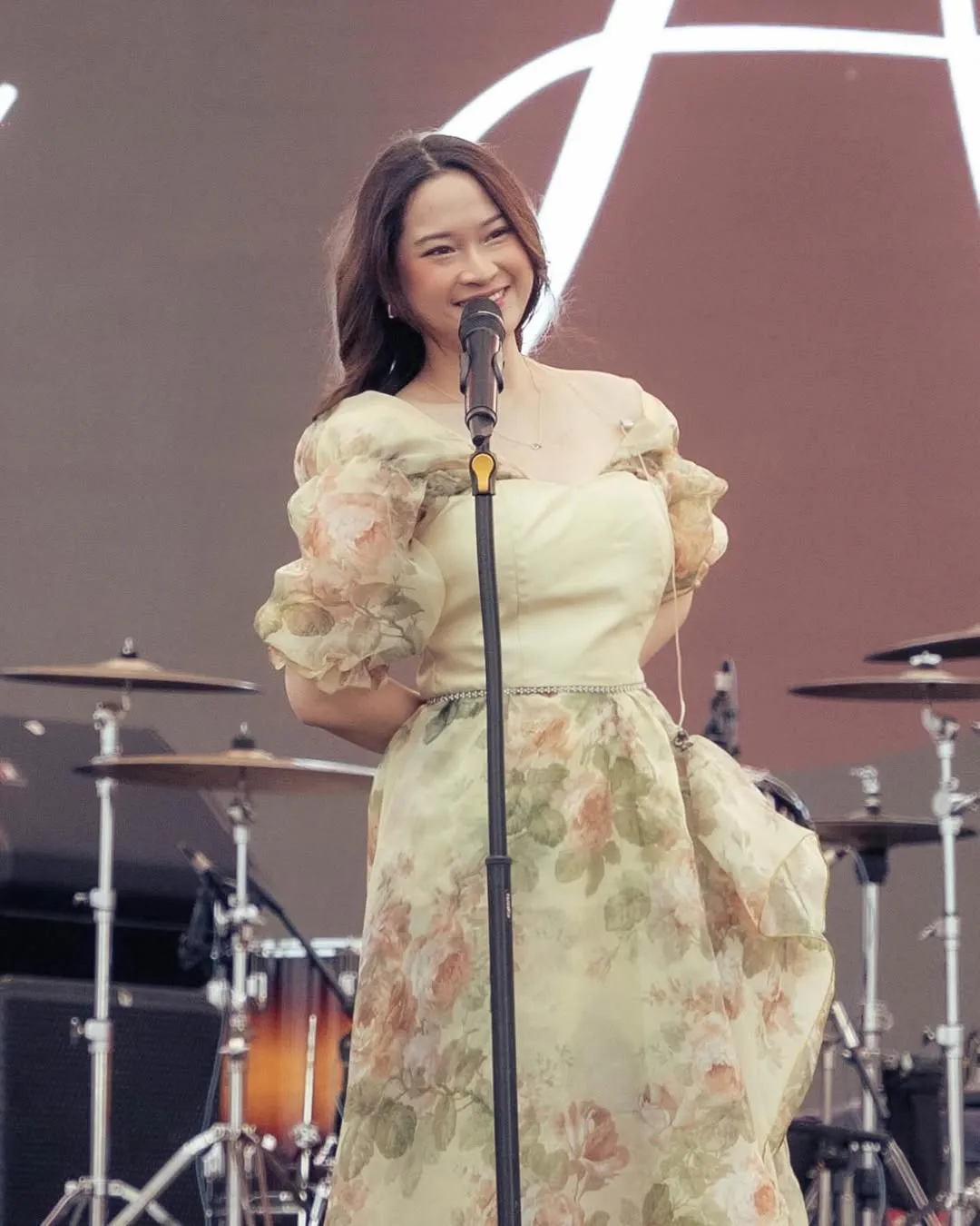 Lirik Losing Us terasa menyakitkan bagi banyak pendengar (credit:instagram.com/raissanggiani/felisitasya.m)