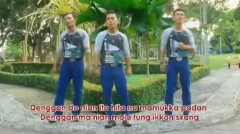 Vokalis lagu Mardua Holong(credit: Youtube.com/Wahana Records)