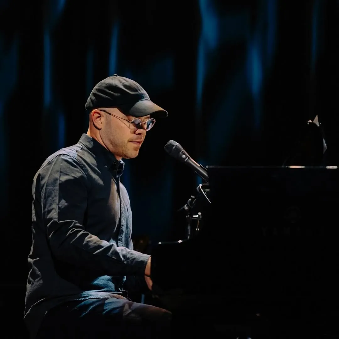 Makna Lagu Romantis untuk Valentine 2026/Instagram @sleepingatlast 