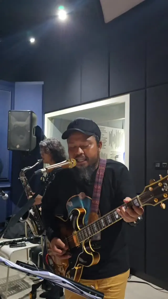 Momen Inspirasi dari Keluarga Tercinta (credit: Instagram.com/pusakata/)