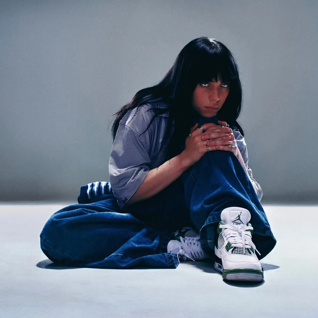 Lirik Lagu Watch Billie Eilish