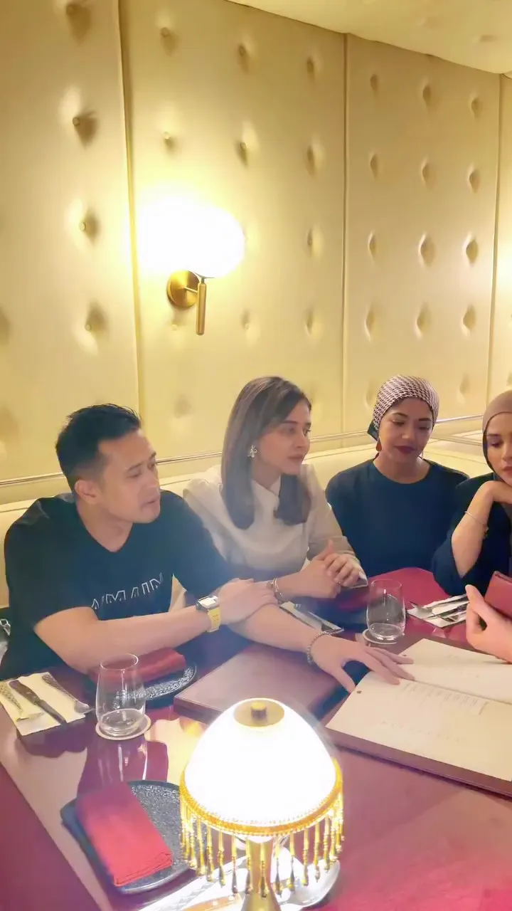 instagram.com/danyasegaf/