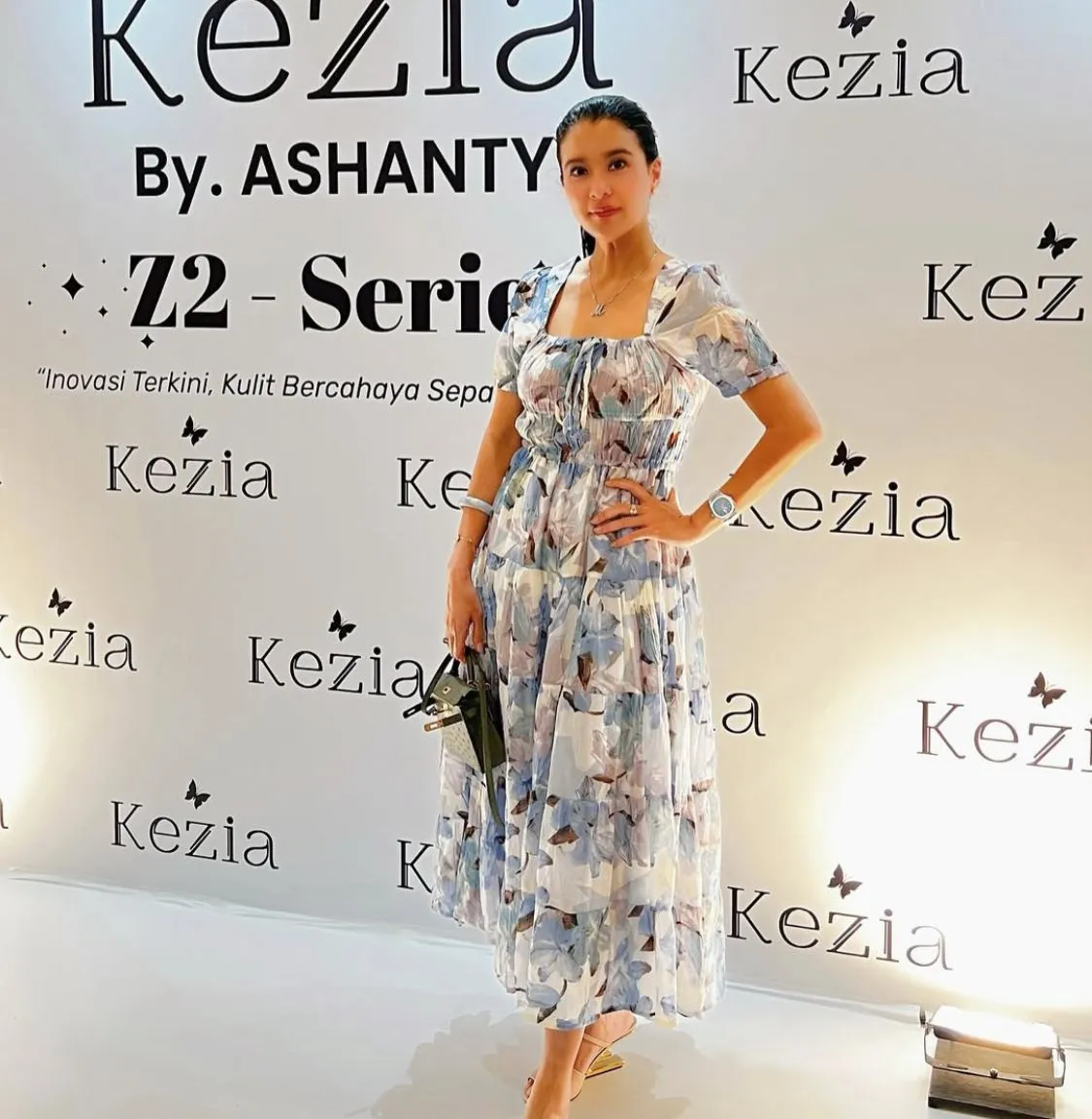 Marcella Zalianty dan pesona tak luntur di usia matang. (credit:instagram.com/marcella.zalianty)