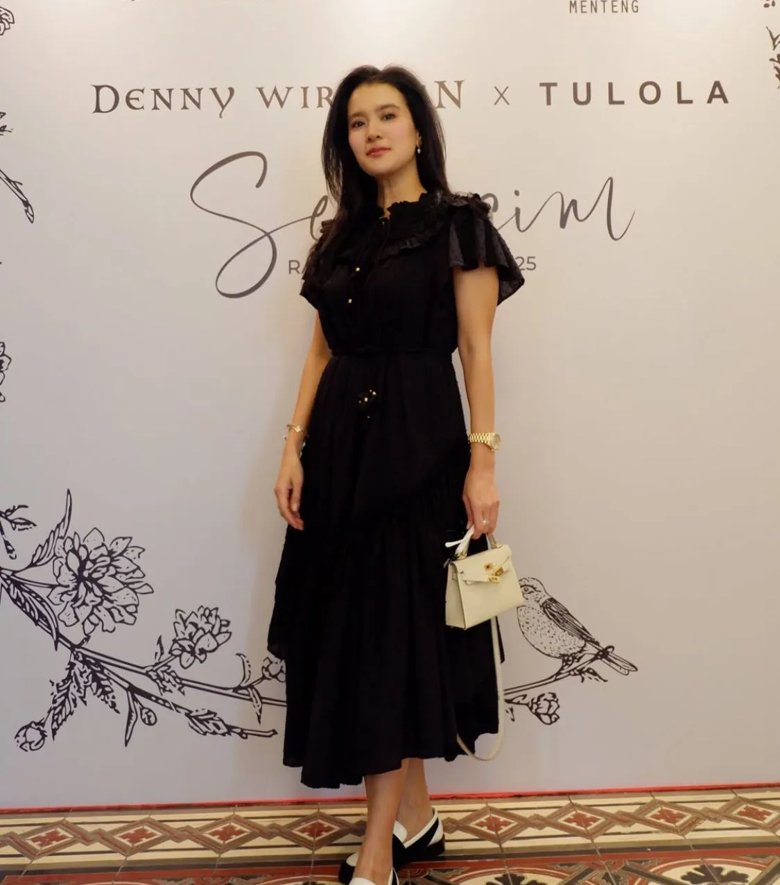 Marcella Zalianty dan pesona tak luntur di usia matang. (credit:instagram.com/marcella.zalianty)