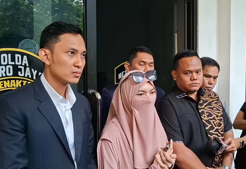 Wardatina Mawa tatapan kosong © KapanLagi.com/Fikri Alfi Rosyadi