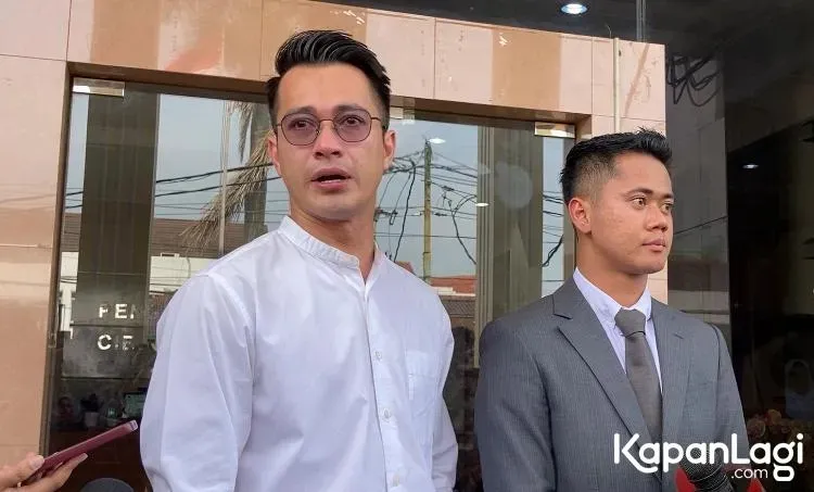 Istri Kukuh Bercerai