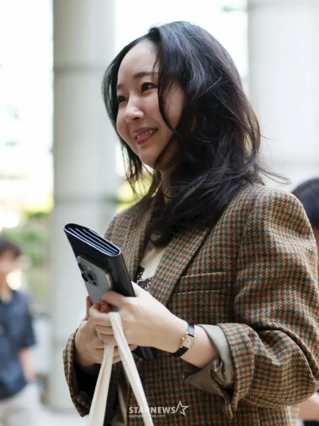 Min Hee Jin rela lepas Rp300 miliar demi hentikan sengketa hukum (credit:Hong Hyo-sik/starnewskorea)