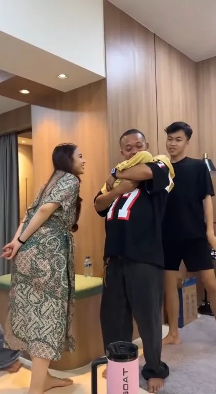 Disebut Cantik Banget