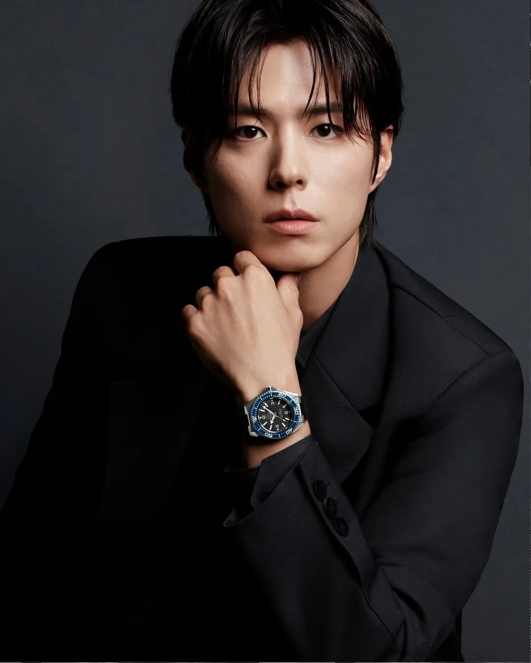 bo gum outfit hitam/Instagram @bogummy 