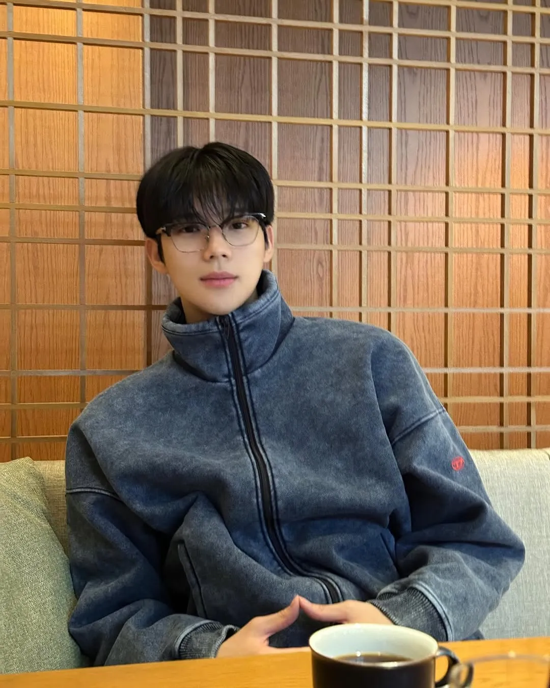 moon sang min santai/Instagram @_sangmxn_