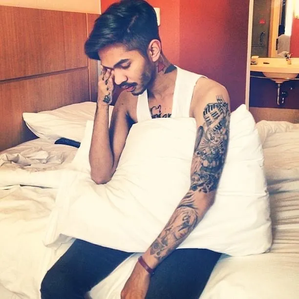 Onadio Leonardo di atas kasur © instagram.com/onadioleonardo_official