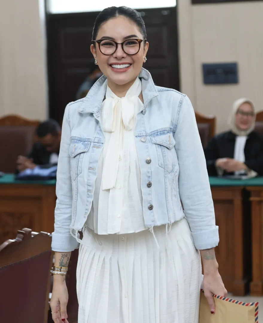 Nikita Mirzani Makin Optimis