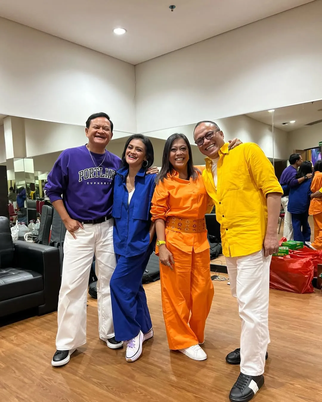 Nitatadi Bawakan Karya Legend 'Masih Ada' dengan Sentuhan Modern (credit: instagram/officialnitatadi)