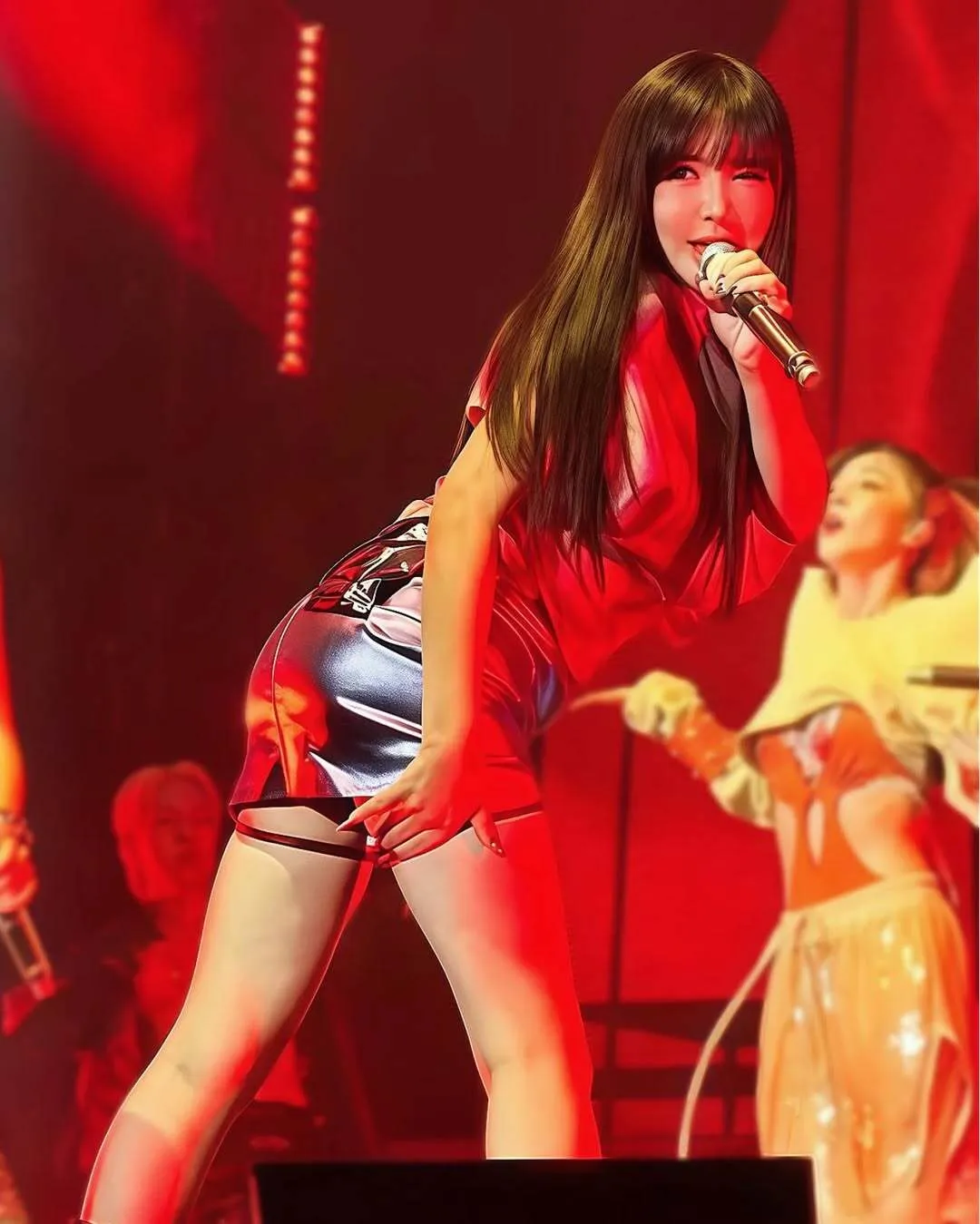Park Bom (credit: instagram.com/2ne1official)