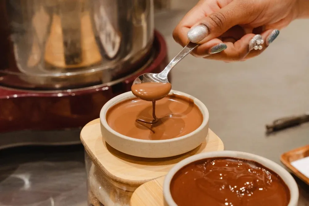 Ilustrasi cokelat pilihan. (Cr: mrbucket.com.sg) 