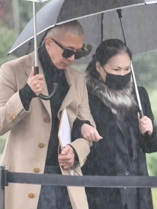 DJ Koo Bangun Patung untuk Barbie Hsu/Instagram