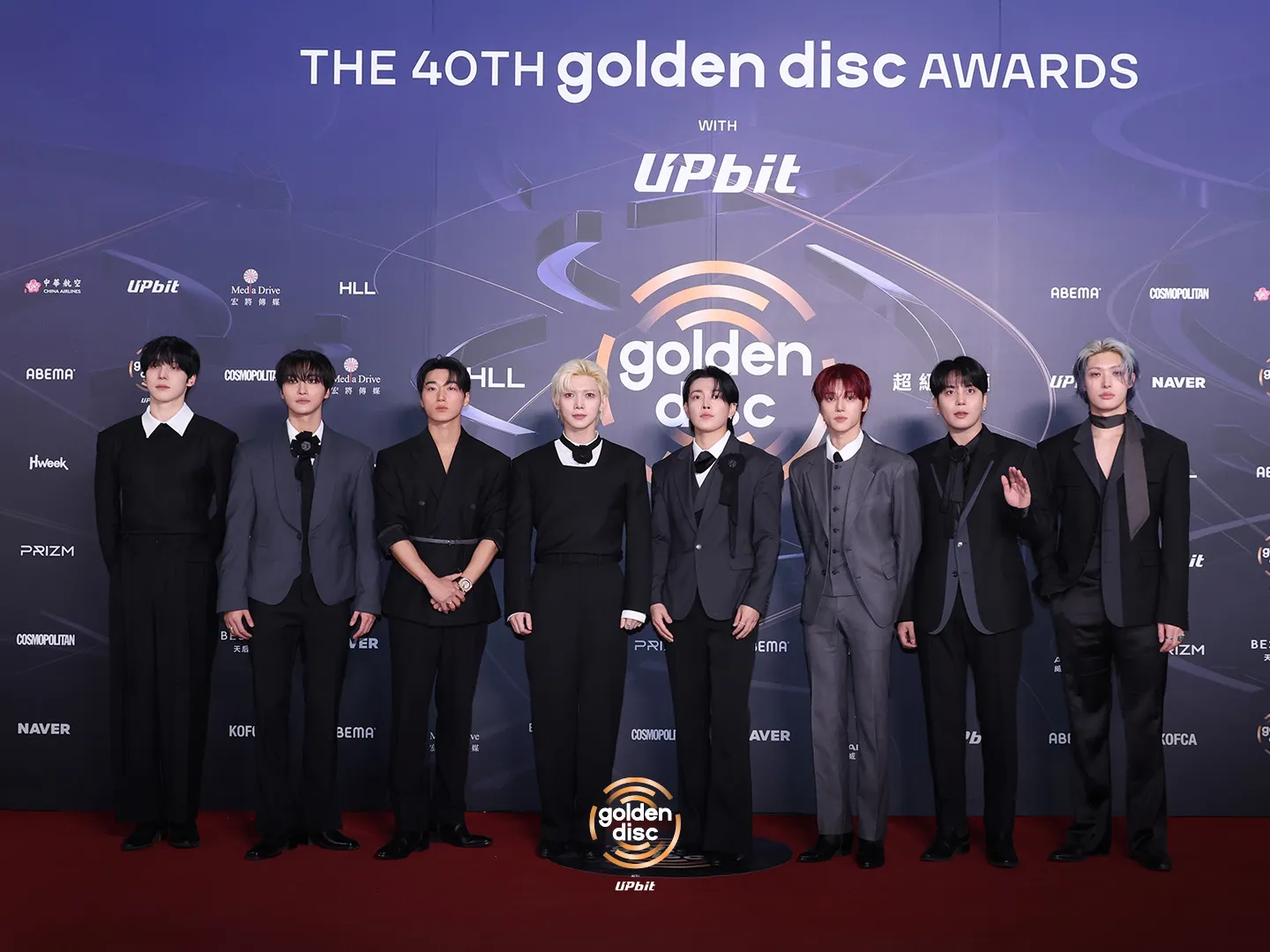 ATEEZ di red carpet 40th GDA (credit: x.com/_GoldenDisc)