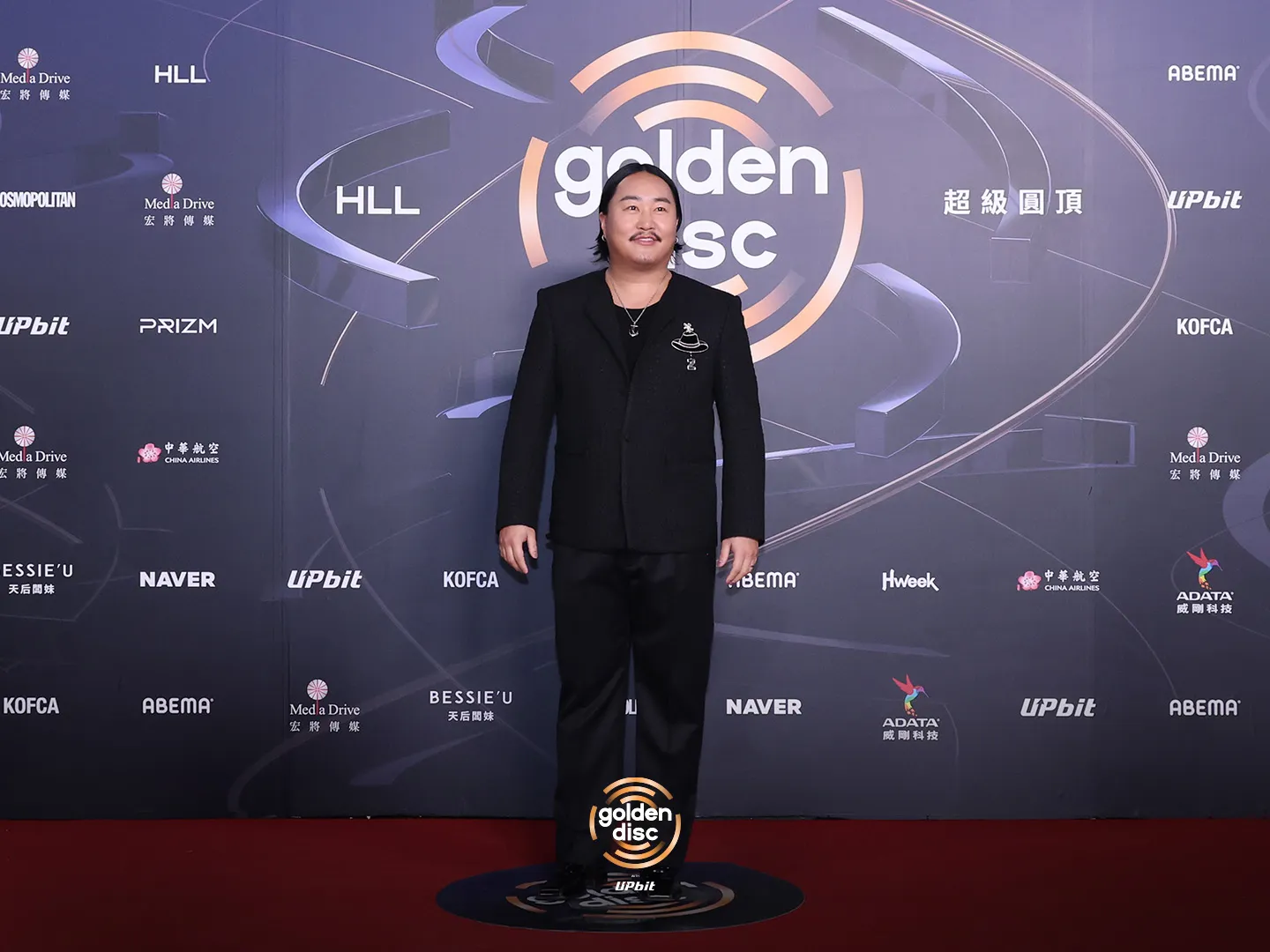 ZOZAZZ di red carpet 40th GDA (credit: x.com/_GoldenDisc)