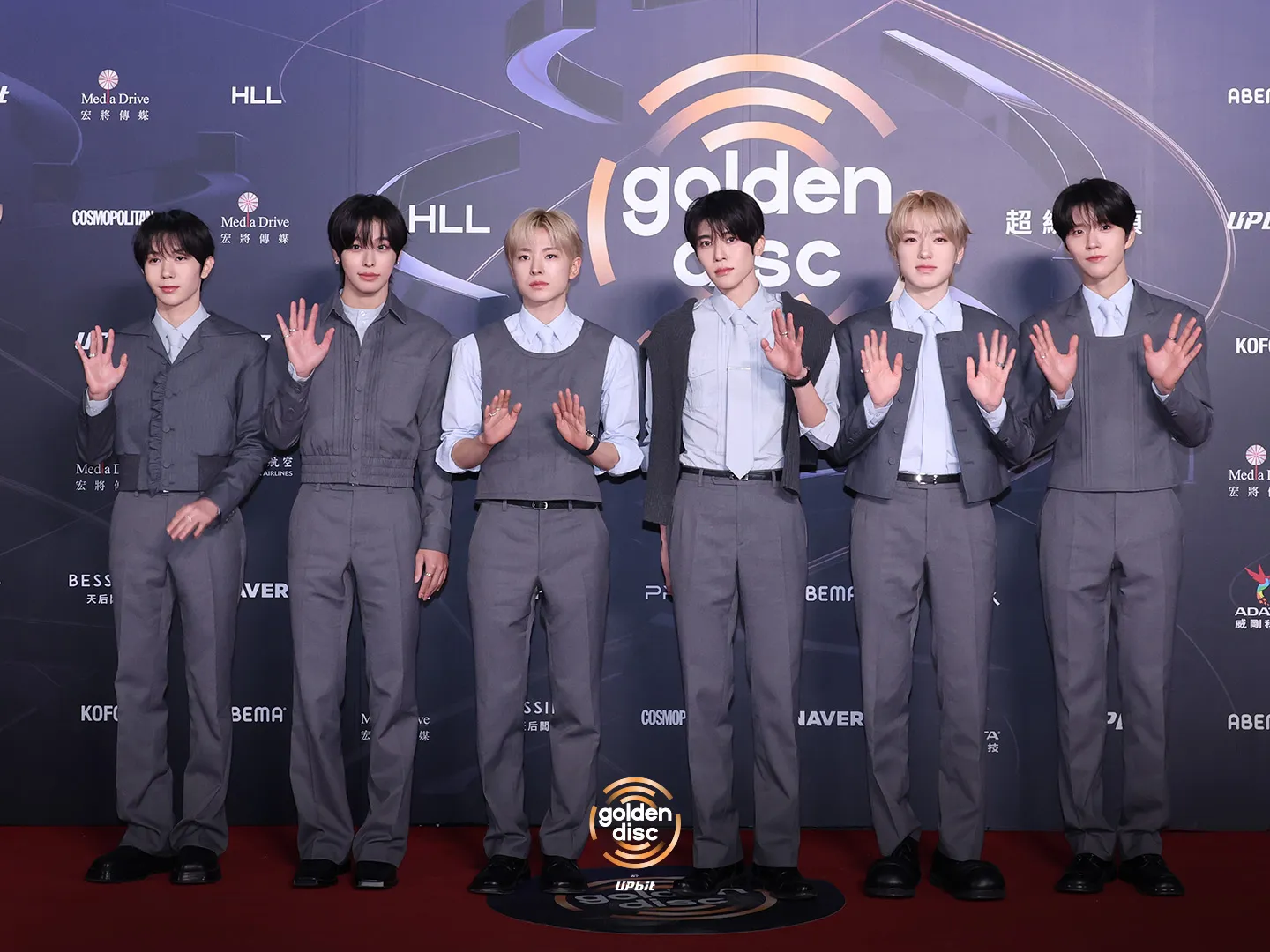 NCT WISH di red carpet 40th GDA (credit: x.com/_GoldenDisc)