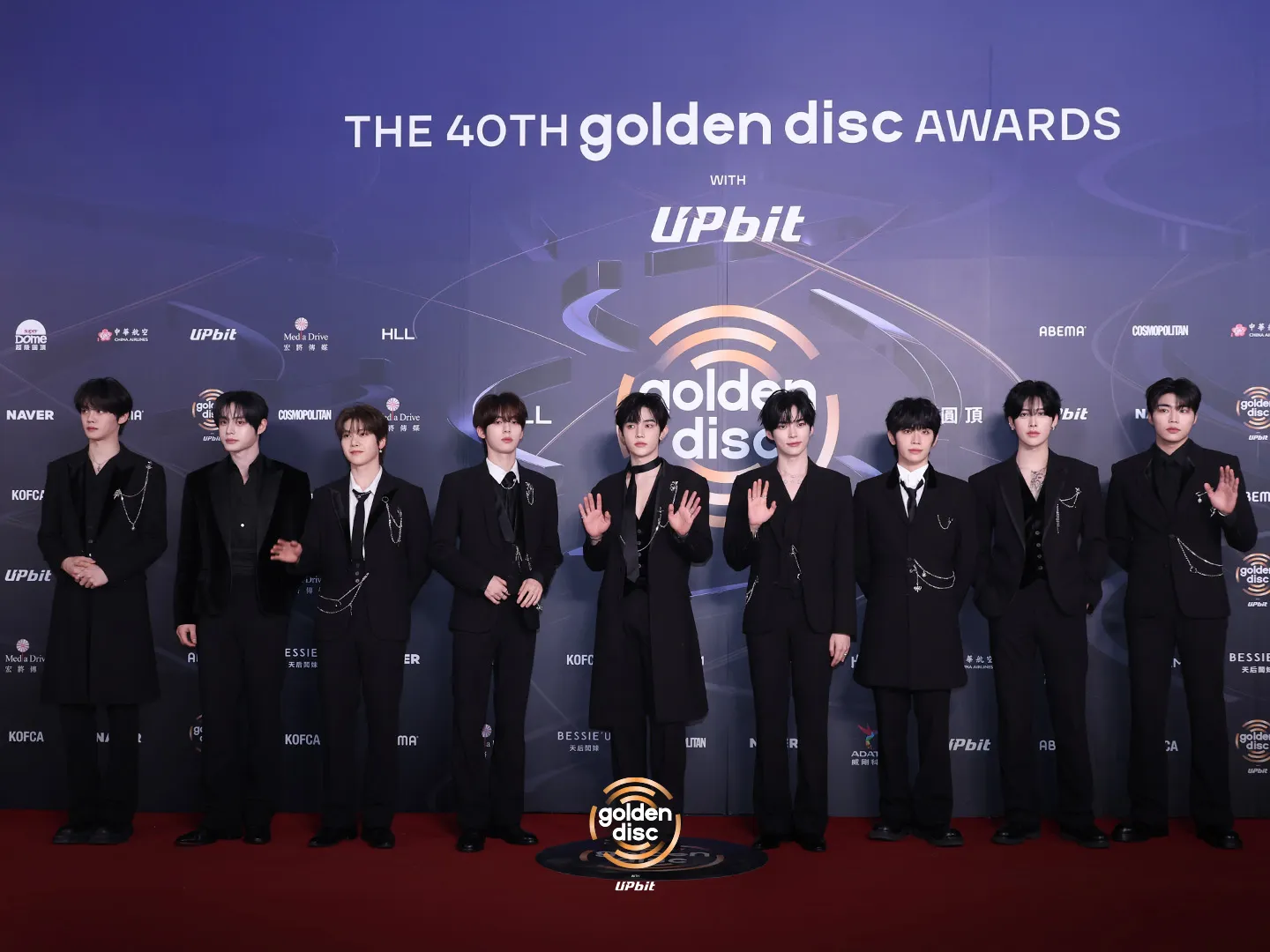 ZB1 di red carpet 40th GDA (credit: x.com/_GoldenDisc)