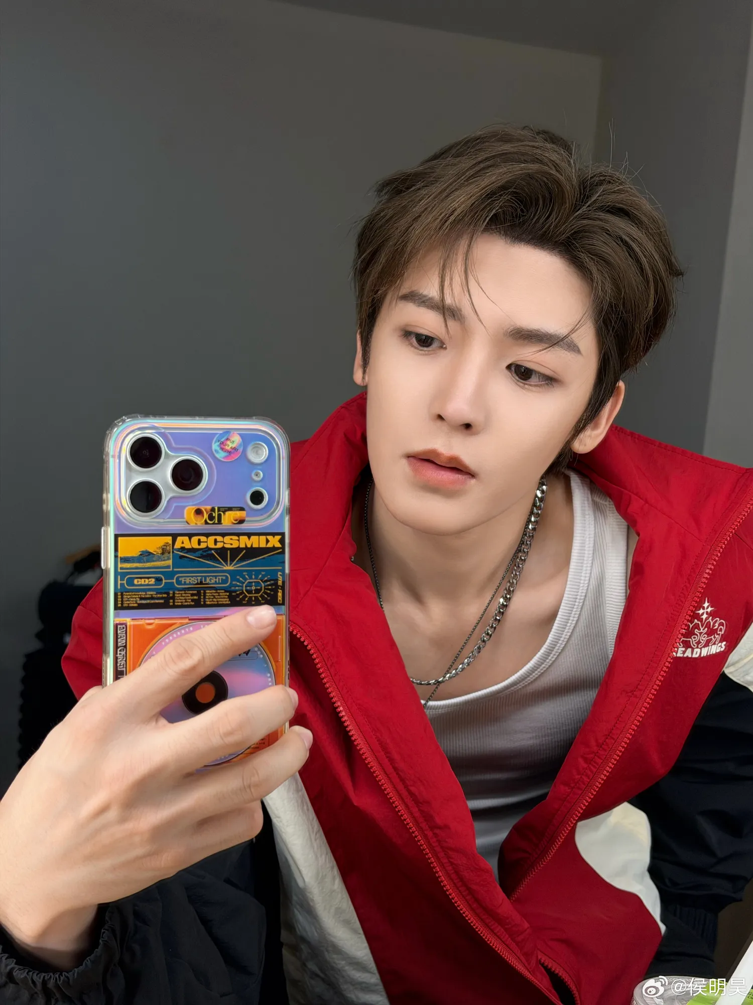 Pihak Hou Minghao dan Kong Xueer bantah rumor kencan yang beredar (credit:weibo)