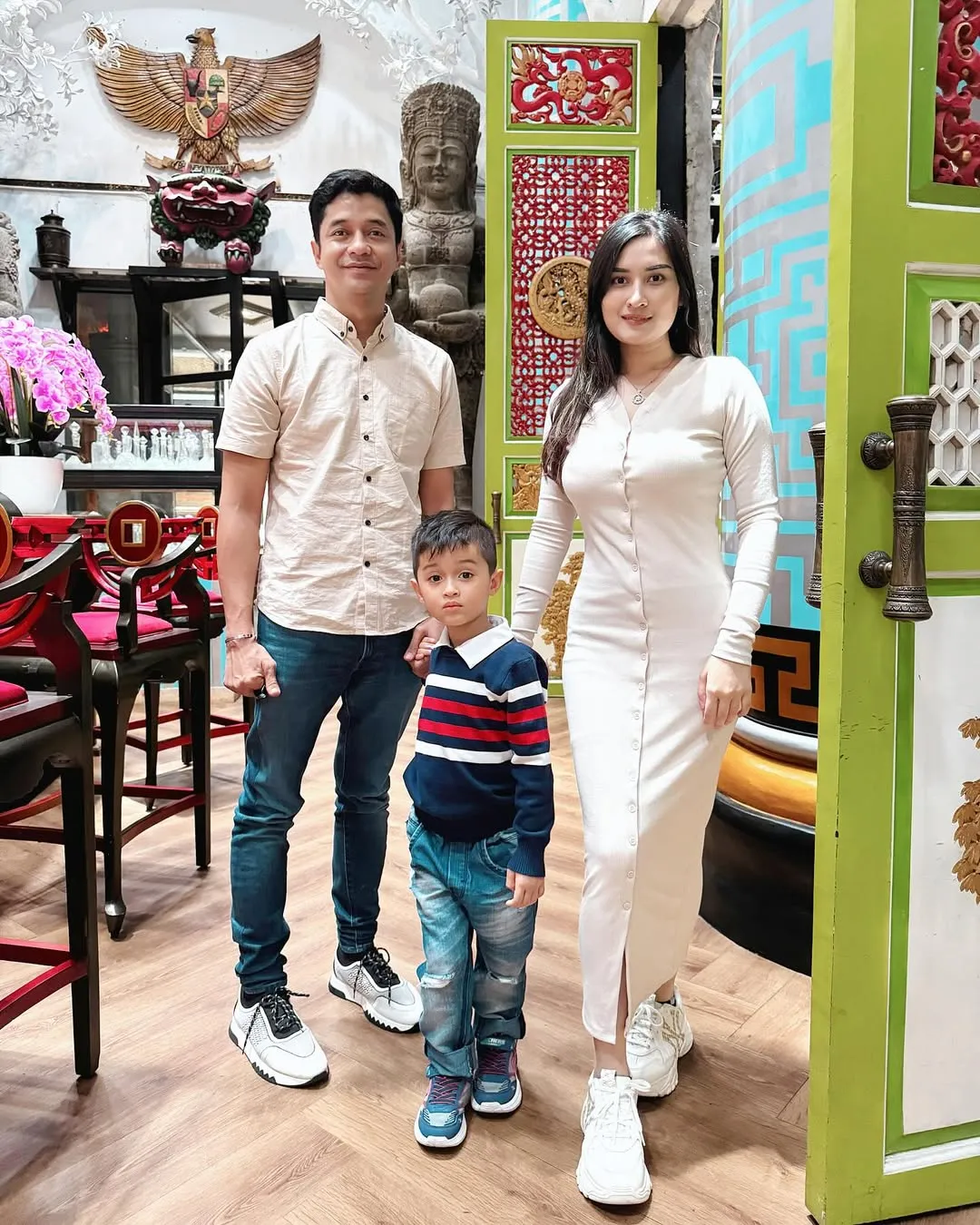 Foto Lama dengan Keluarga