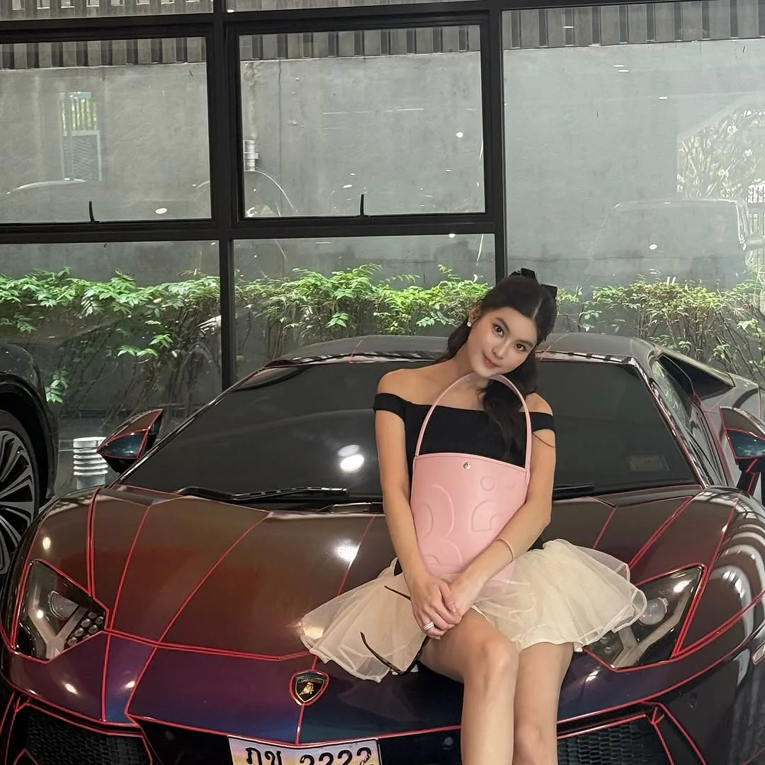 Potret Aon Somrutai, Influencer Asal Thailand yang Khas dengan Jargon 'Thank you Kateyki' (credit: instagram/aonsomrutai)