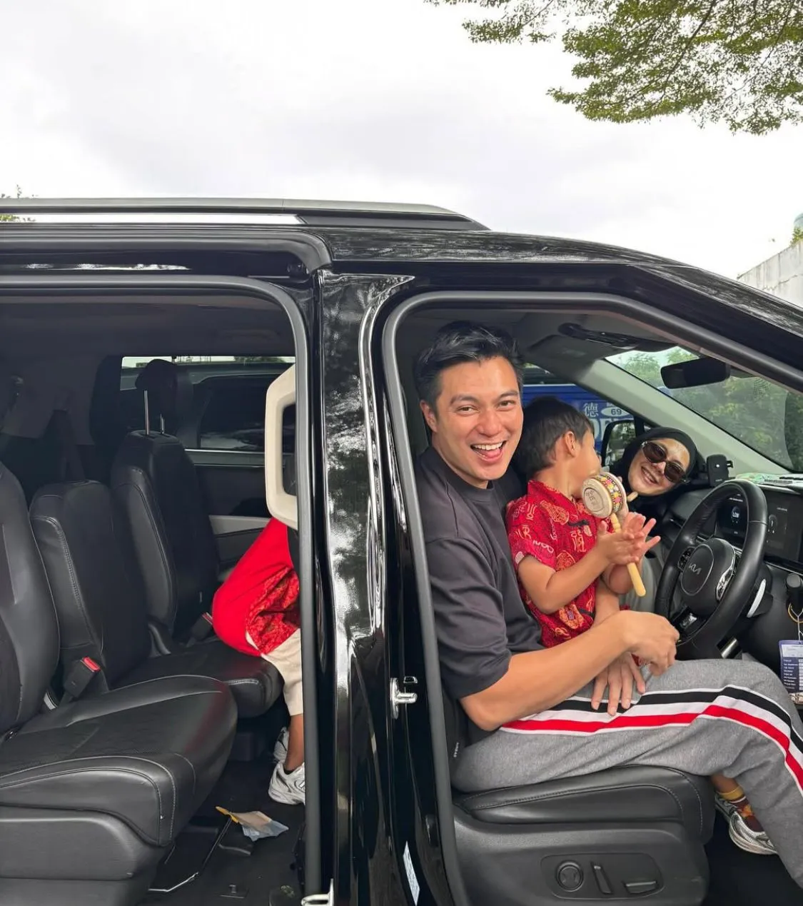 Baim Wong dan Paula Verhoeven kumpul bareng. (credit:instagram.com/baimwong)