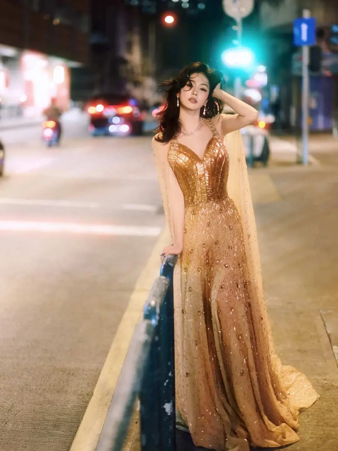 Potret Cantik Bai Lu di iQiyi Scream Awards 2025(credit: instagram/bailu_indian_fanpage)