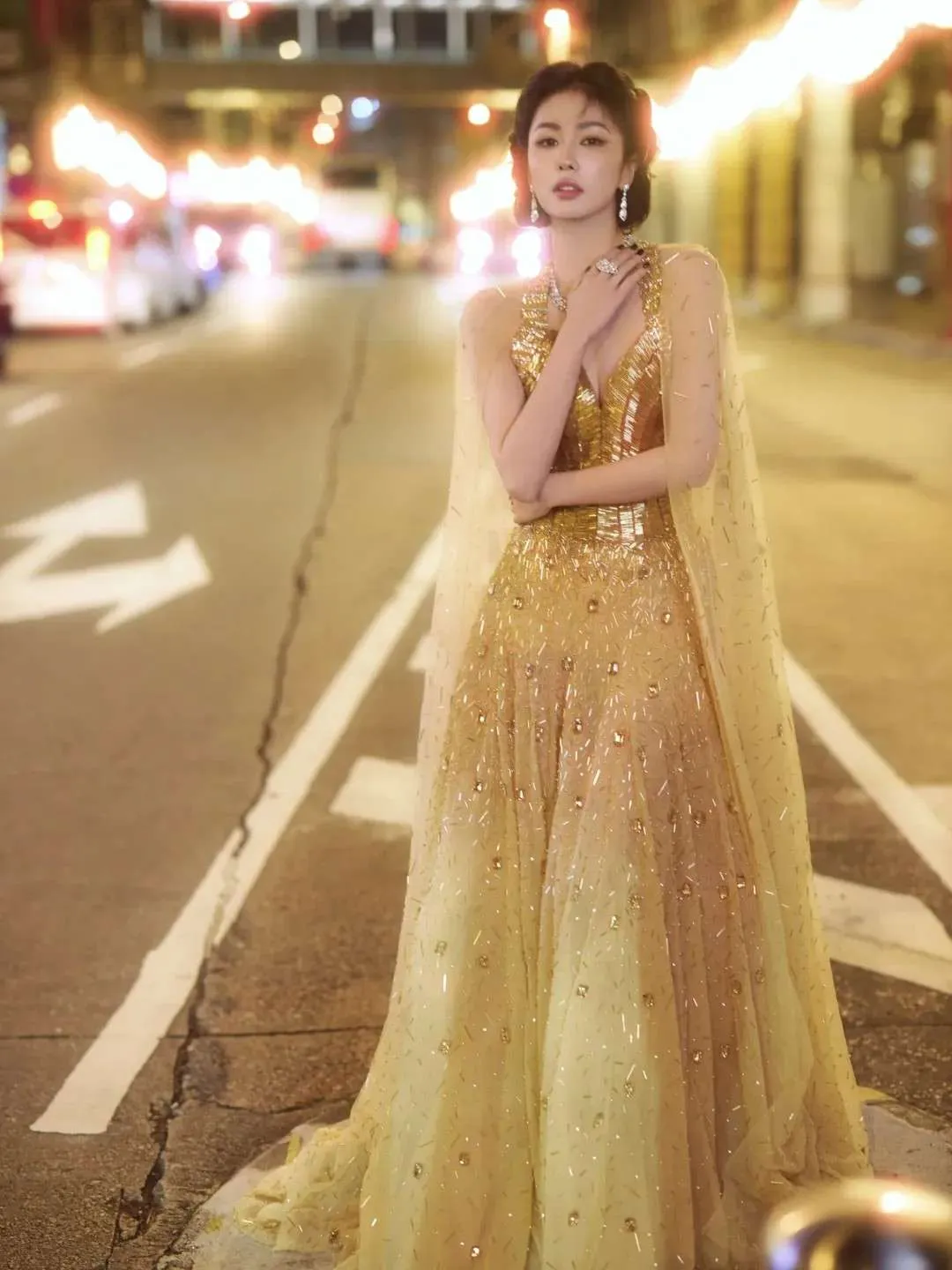 Potret Cantik Bai Lu di iQiyi Scream Awards 2025(credit: instagram/bailu_indian_fanpage)