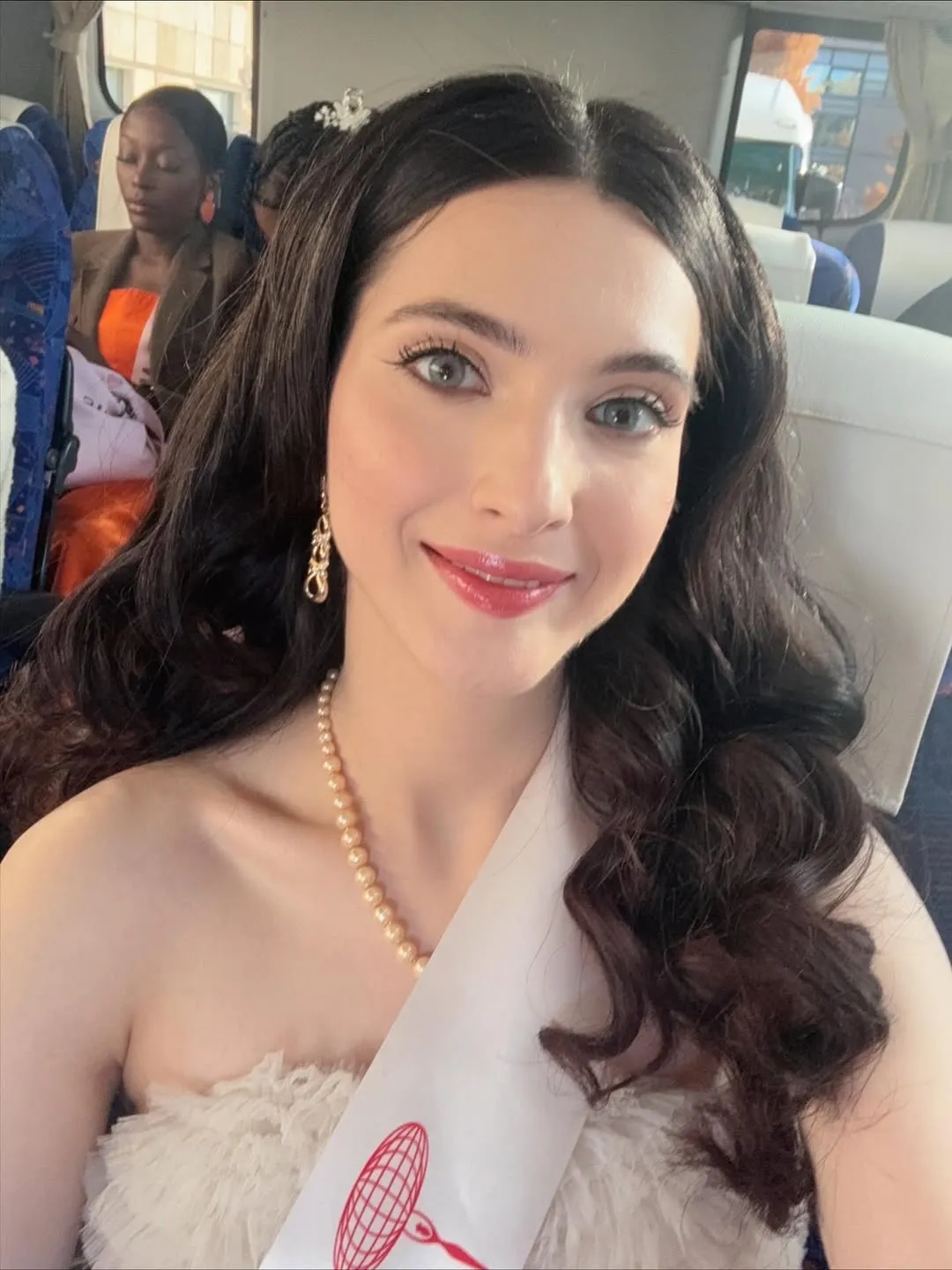 potret cantik Roosh Sindhu/cr: Instagram @rooshsindhu