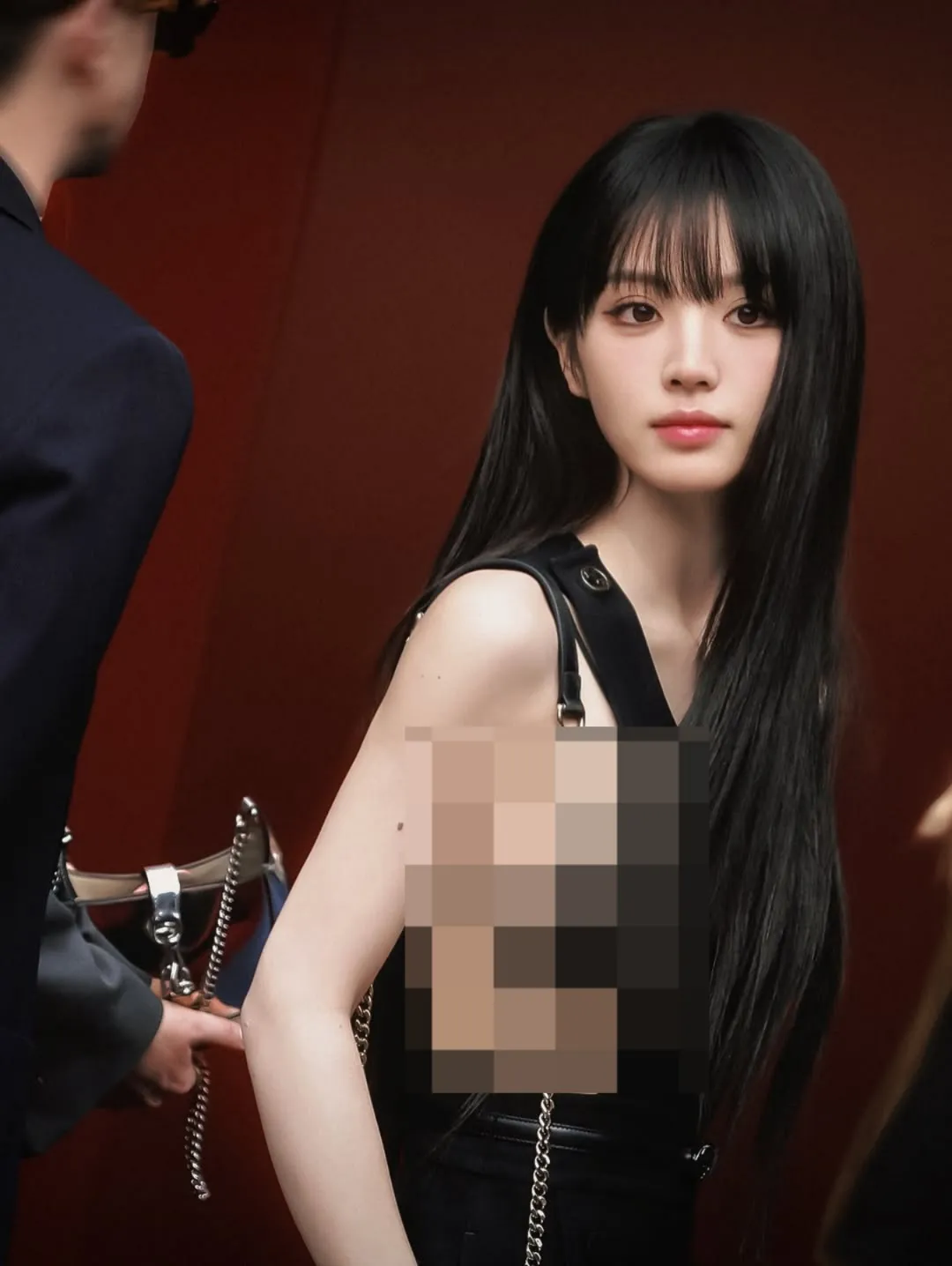 Pesona Tian Xiwei dalam potret cantik dengan dress mini (credit:instagram.com/viviantianxiwei)